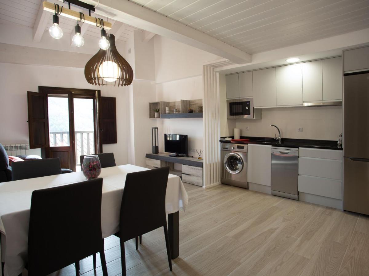 Apartamento Subida Las Torres Альбаррасін Екстер'єр фото